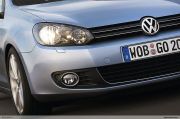2009-Volkswagen-Golf-010.jpg