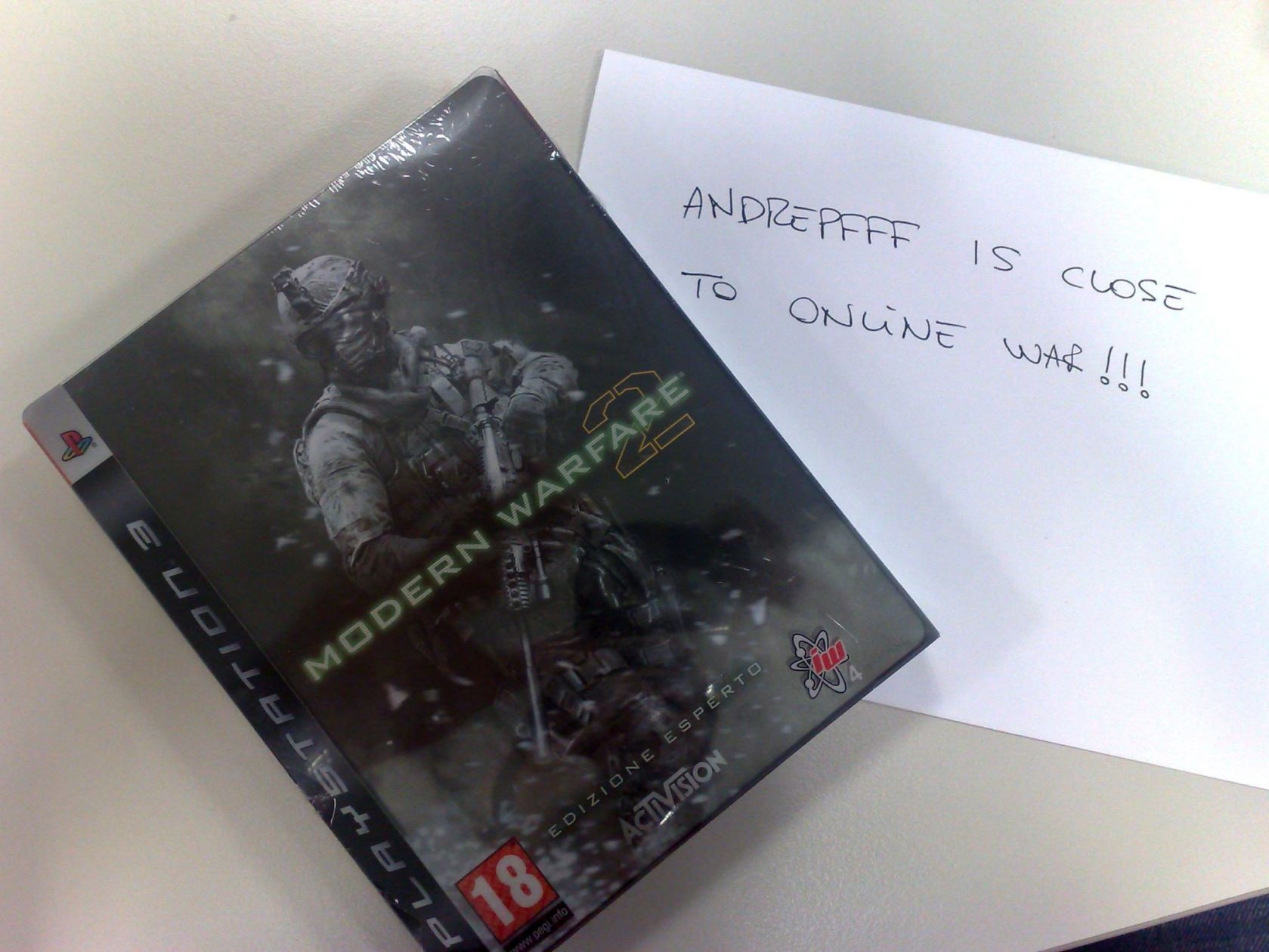 Pre svergination...
Call Of Duty - Modern Warfare 2 - Edizione Esperto - Playstation 3
